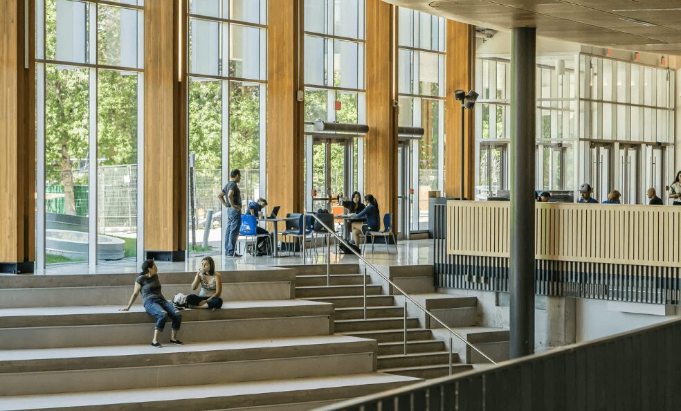 令和ロマン 松井ケムリ 大学